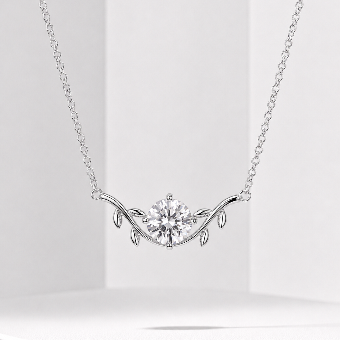 Certified 2CT Moissanite Necklace – Elegant Leaf Design Pendant for Women