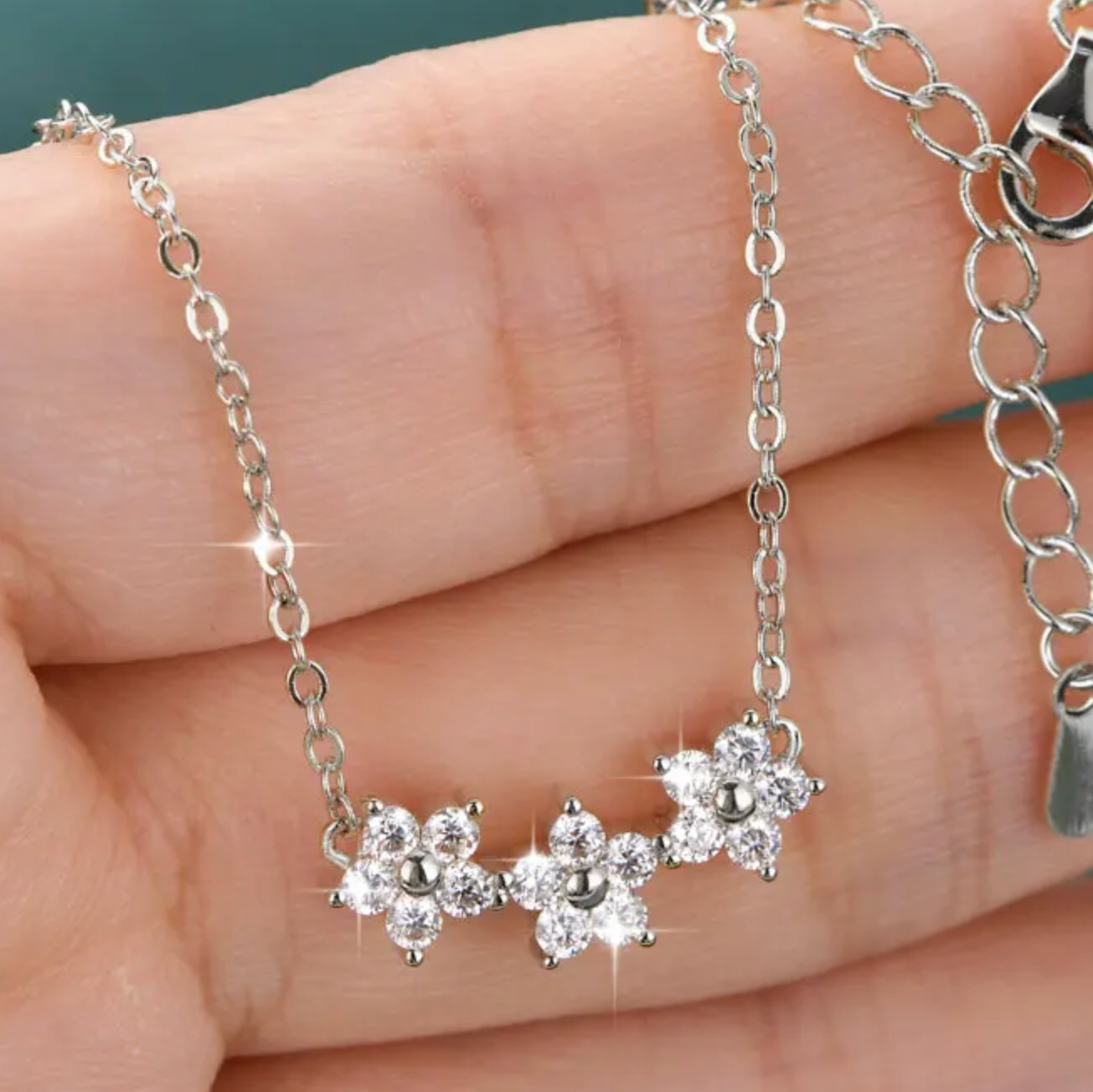 Certified Flower Moissanite Pendant Necklace – Elegant Gift for Her
